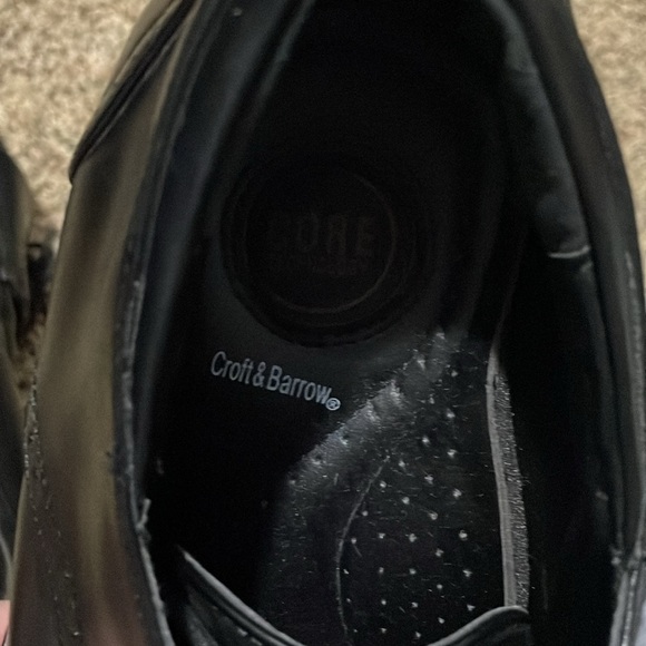 Men’s size 11 core technology, Croft and barrel black shoe - Picture 4 of 5